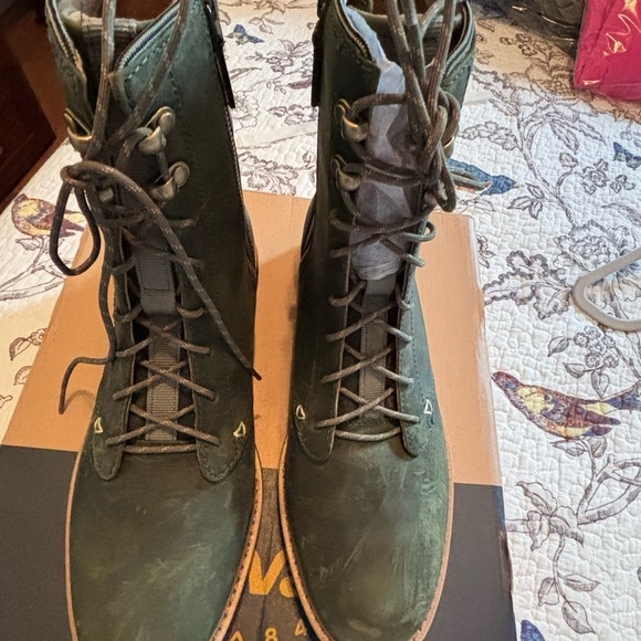 Teva Shoes - Teva Rowena Lace Up Boots 9.5